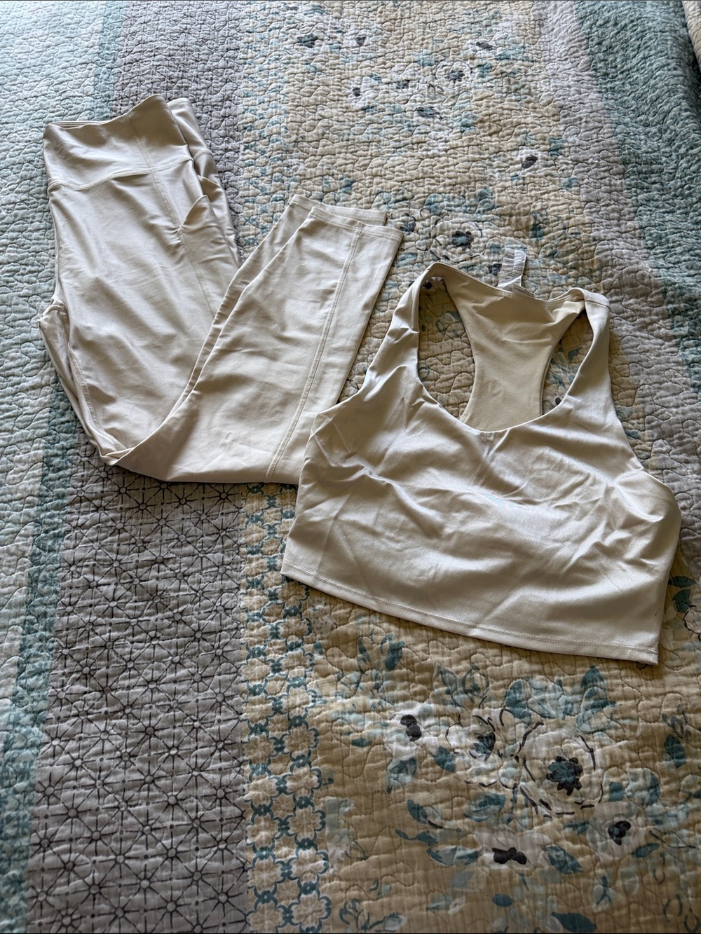 Fabletics Cream High-Waist Leggings & Racerback Sports Bra Set